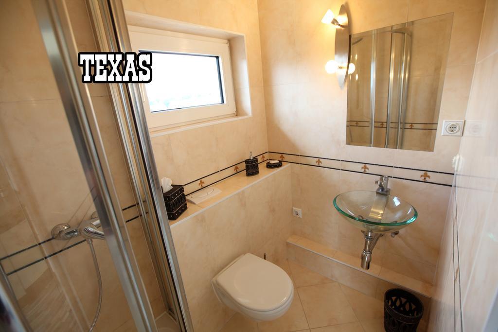 Little Hawaii & Texas Apartment Bad Wildungen Bilik gambar